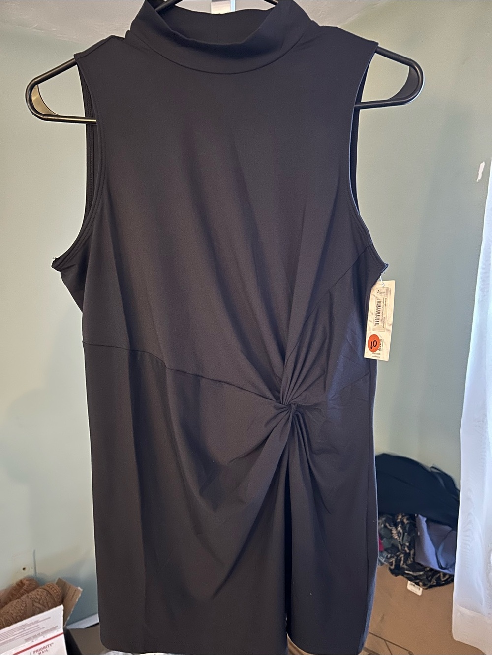 SPANX Black Sleeveless Twist-Front Top